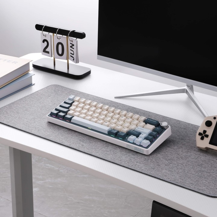 Royal Kludge R65 – clavier gaming sans fil 65 % à montage gasket (QMK/VIA)