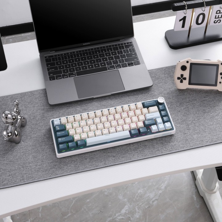 Royal Kludge R65 – clavier gaming sans fil 65 % à montage gasket (QMK/VIA)