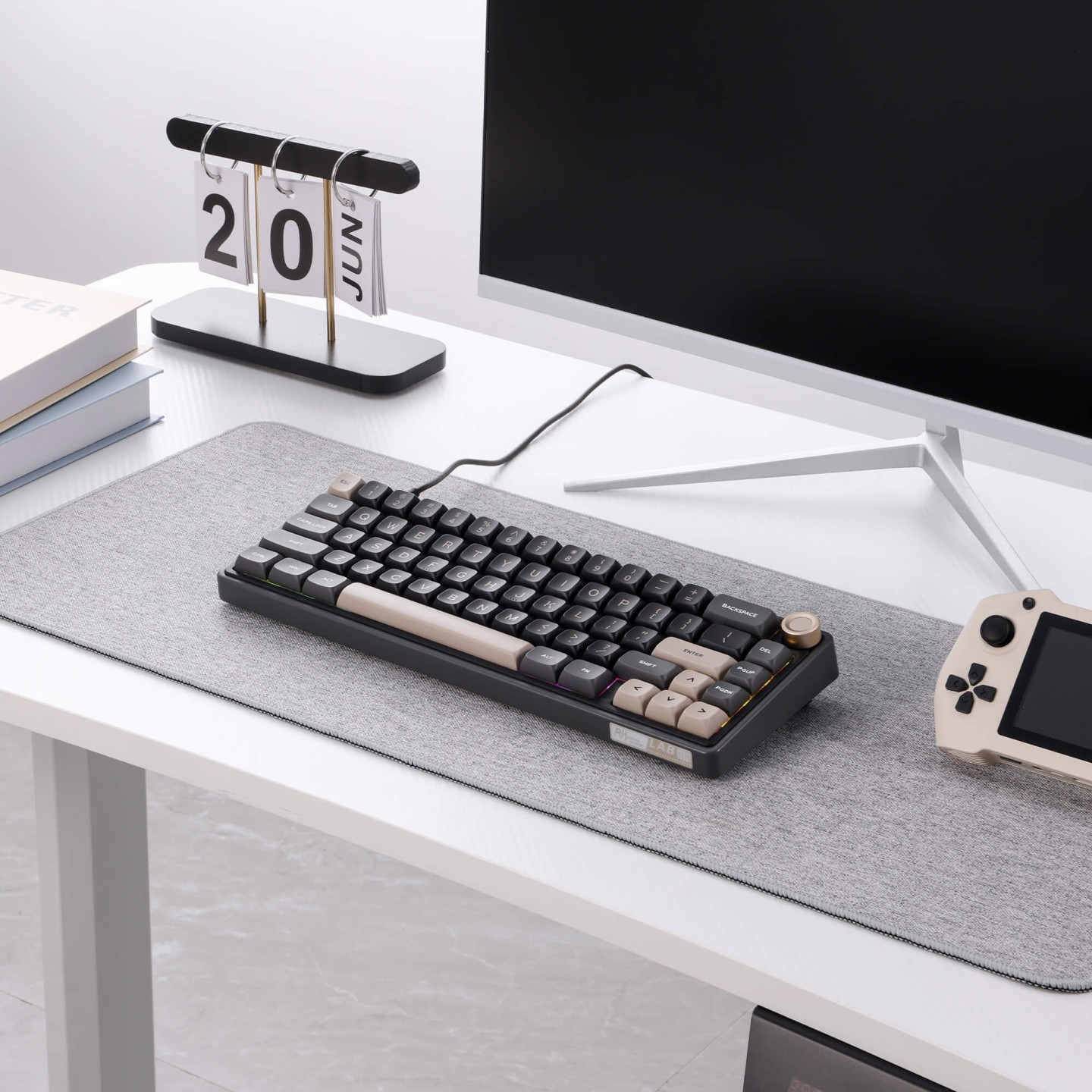 Royal Kludge R65 – Clavier gaming filaire 65 % à montage gasket (QMK/VIA)