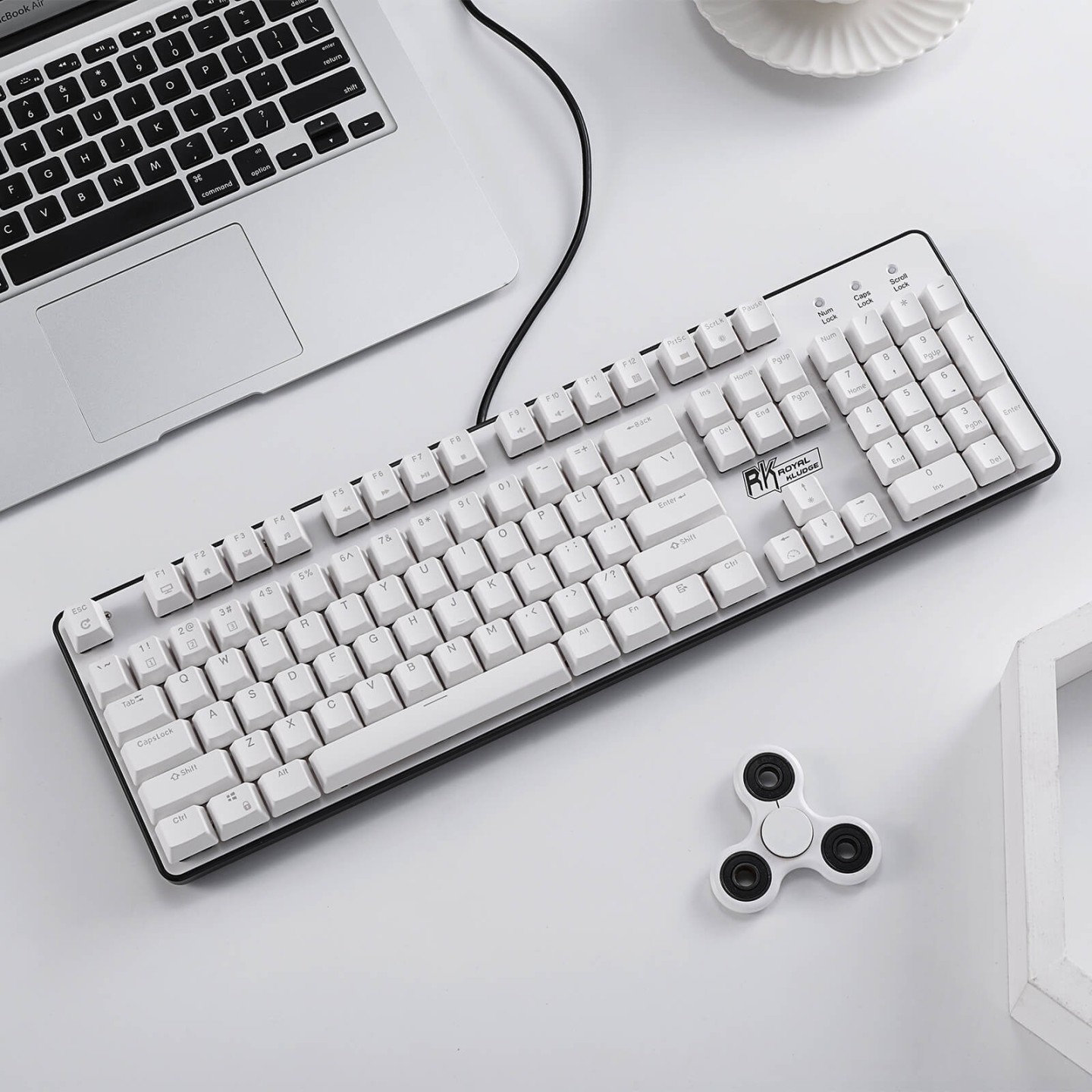 Royal Kludge RK920 – Clavier mécanique full size filaire, rétroéclairage RGB